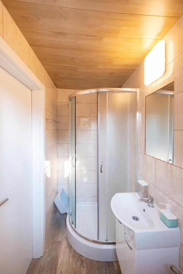 New Studio With Aircon & Free Parking Liubliana Exterior foto