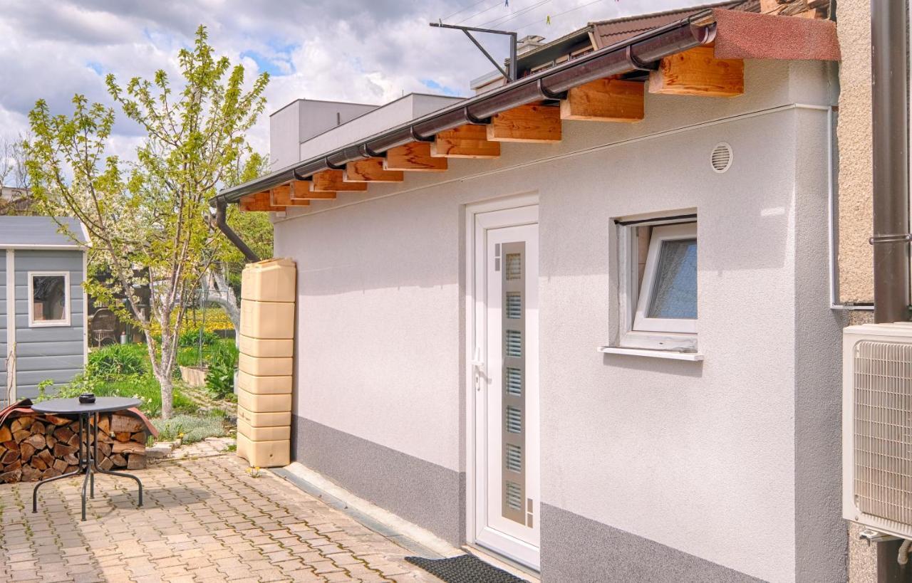 New Studio With Aircon & Free Parking Liubliana Exterior foto